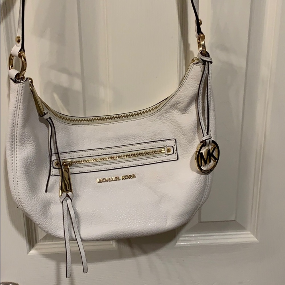 Michael Kors Hobo Bag white
